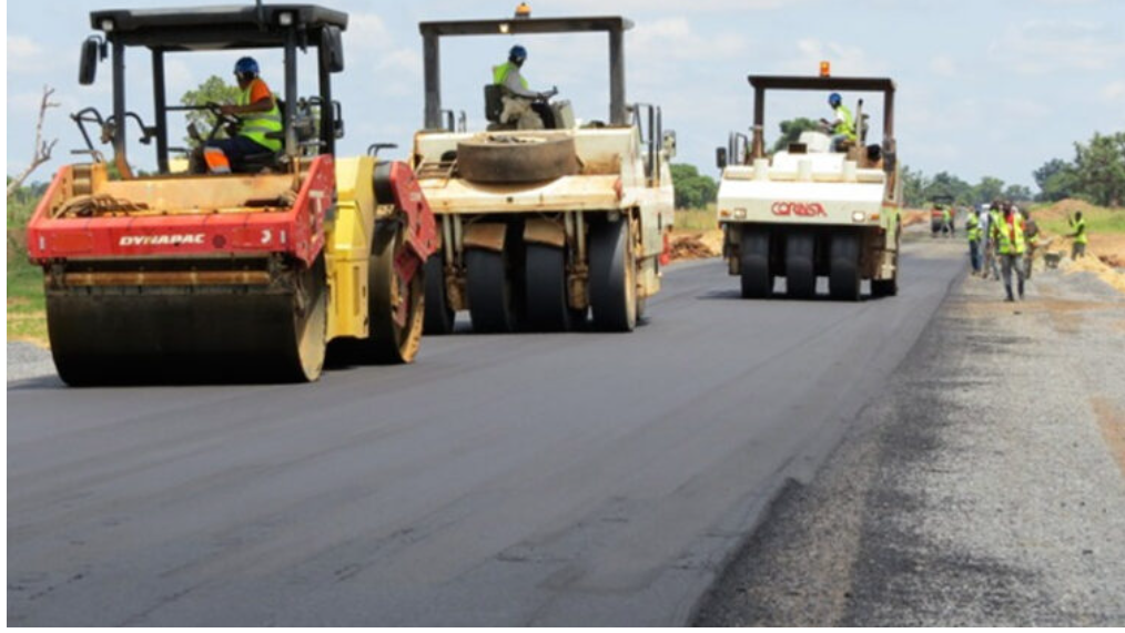 Chantier routier en cours au Bénin