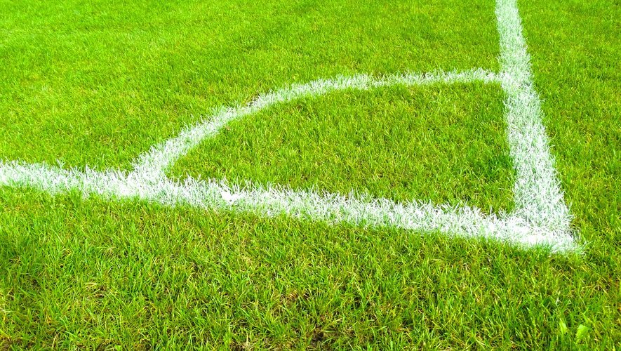 Place au match retour entre Nice et Saint-Étienne pour les barrages Ligue 1/Ligue 2