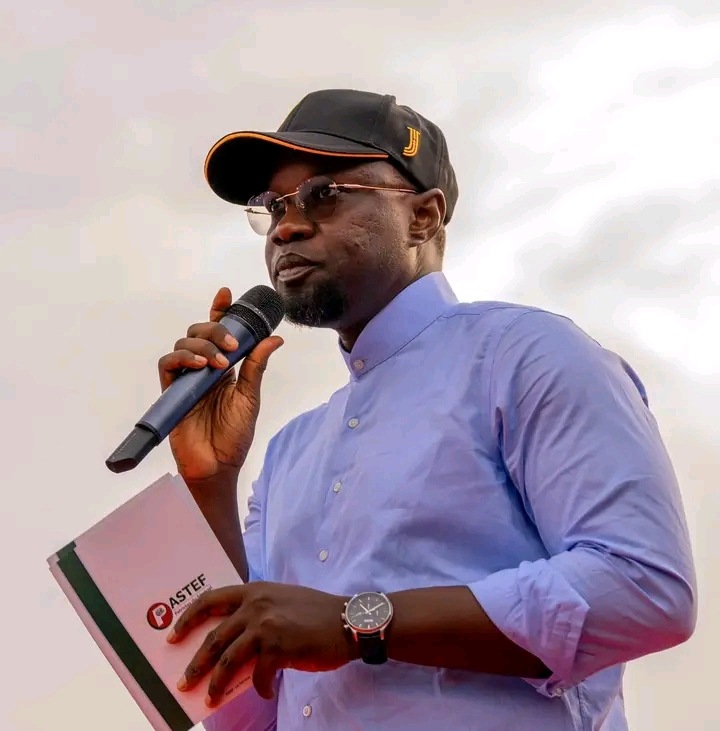 Exclusion de Diomaye Faye du Pastef : «Ce sont les instances qui apprécieront le moment venu», prévient Ousmane Sonko Exclusion de Diomaye Faye du Pastef : «Ce sont les instances qui apprécieront le moment venu», prévient Ousmane Sonko