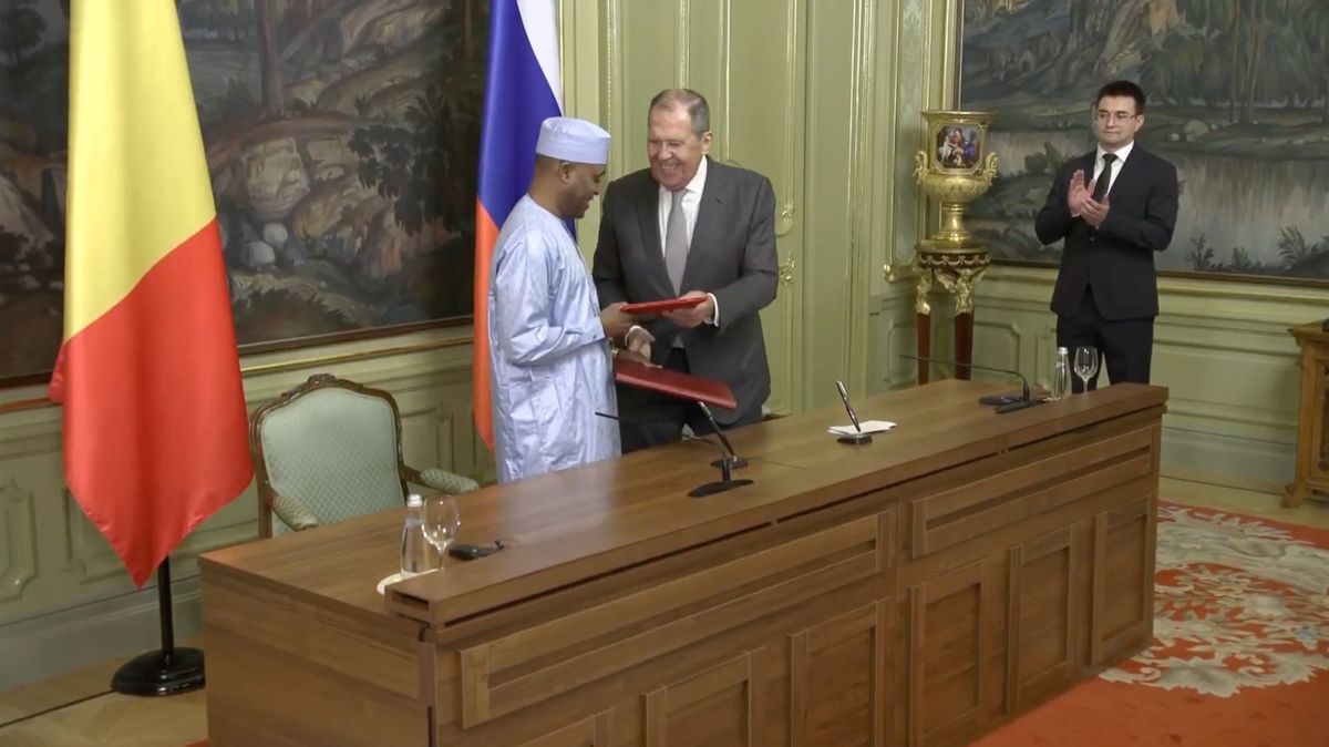Rencontre diplomatique entre le Tchad et la Russie pour renforcer les liens militaires et sécuritaires