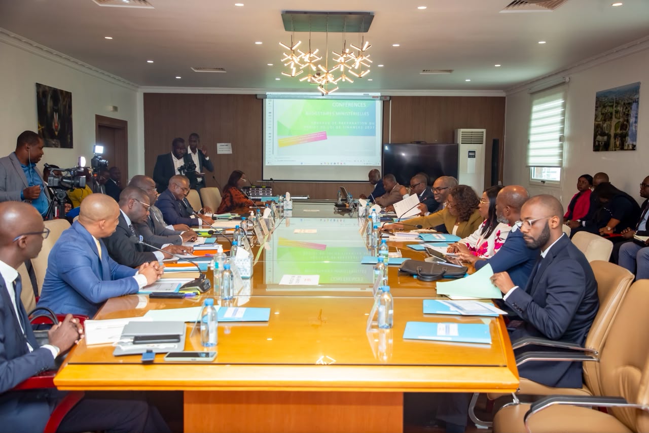 Conférence budgétaire au Gabon pour le budget 2027