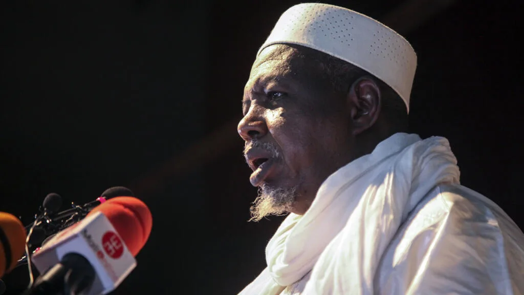 Hamma Ag Mahmoud lors d'une conférence de presse