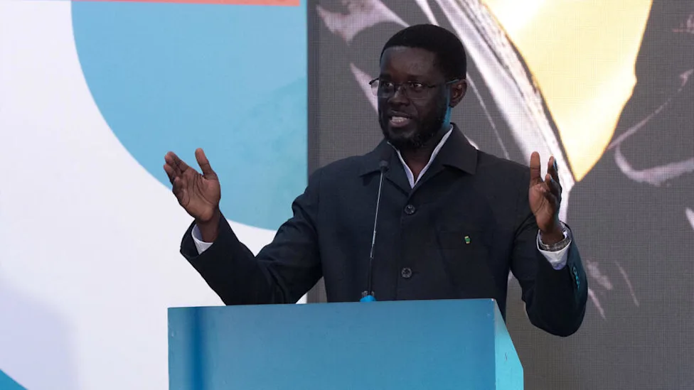 Sénégal: le président Diomaye Faye présente son nouveau parti, «Kiiraay: les patriotes républicains»
