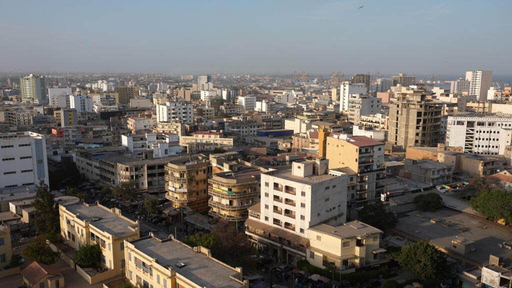 Vue d'ensemble du centre-ville de Dakar, au Sénégal, en mars 2026.