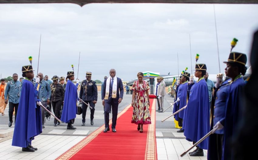 Retour du président Oligui Nguema à Libreville